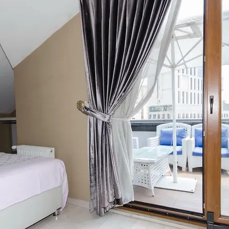 Cts Taksim Elysium Duplex 90 *