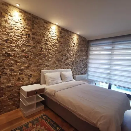 Cts Taksim Elysium Dublex D-84